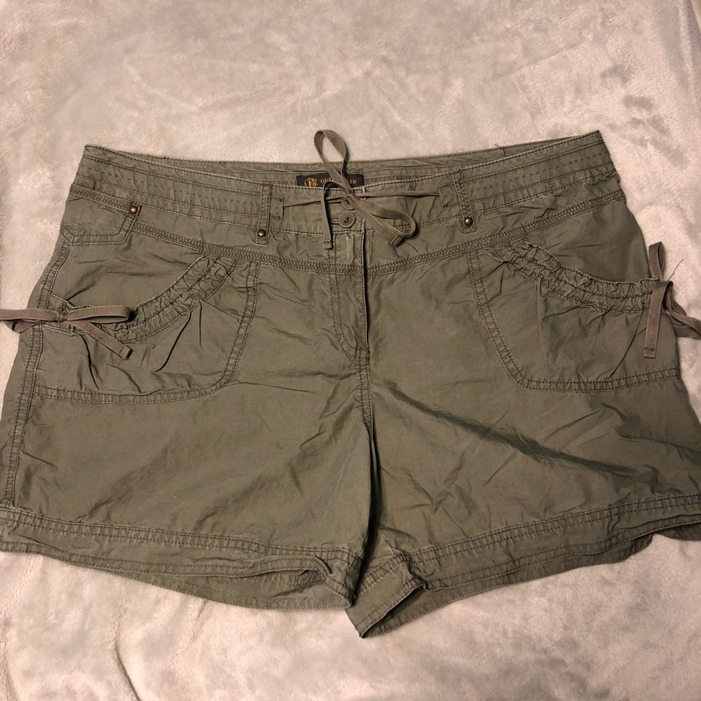 Outback Red shorts